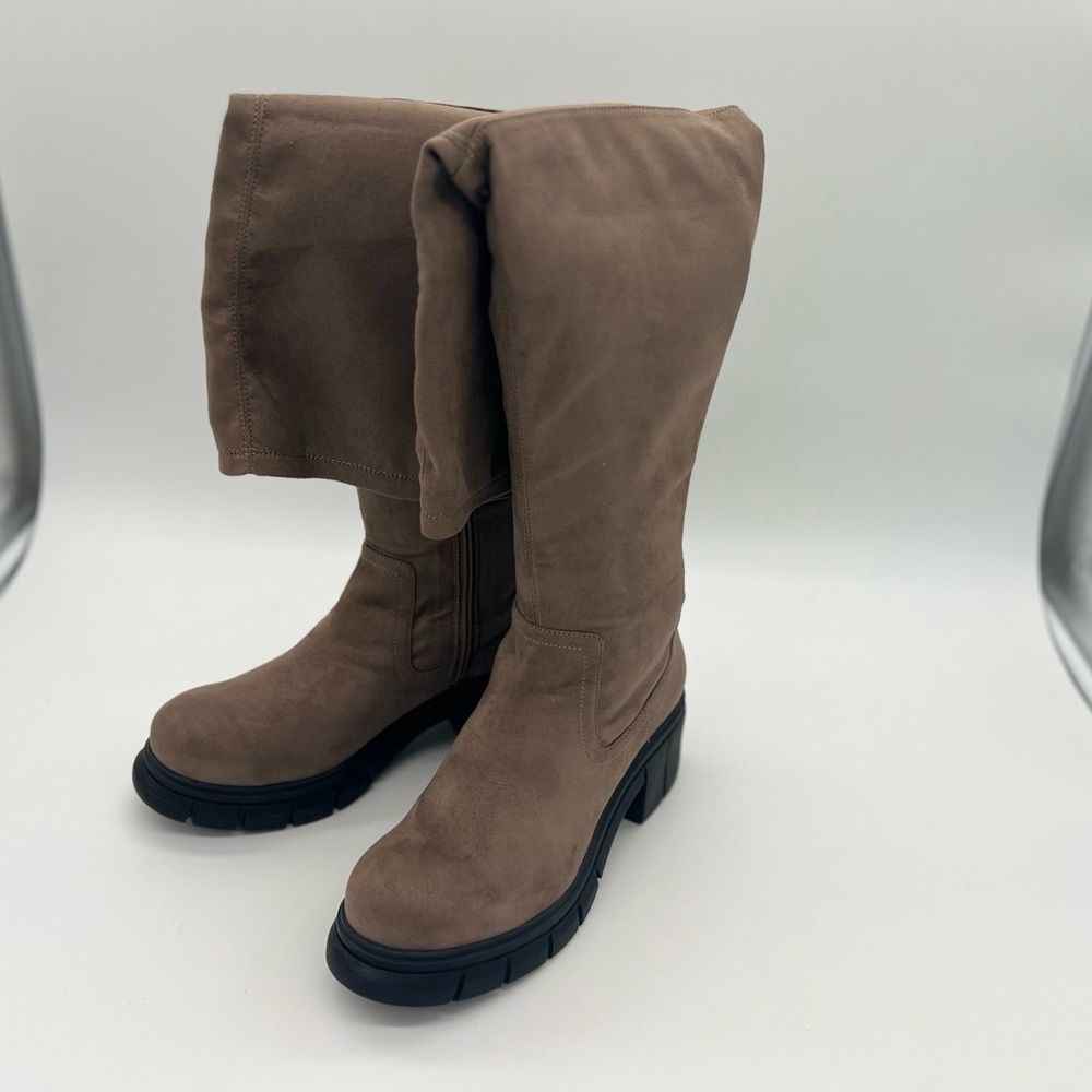 BC It’s My Life Dark Taupe Fashion Suede Boots Size 9
